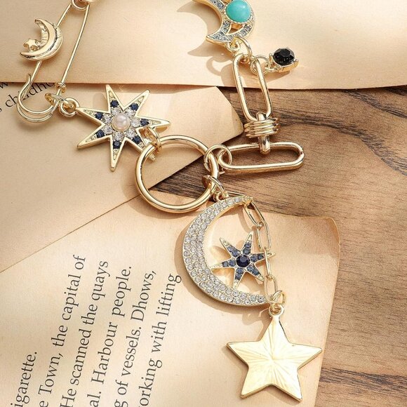 Gothic Boho Moon and Star Necklace Gold Zinc Jewelry for Women - Picture 6 of 7